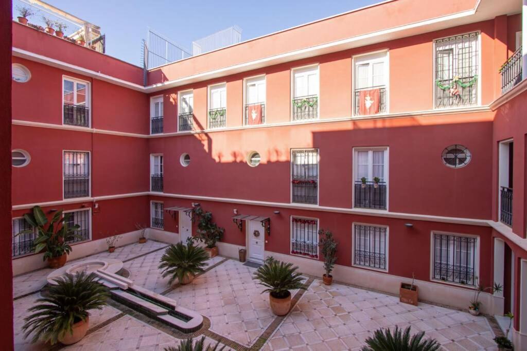 Mumu Luxury Suite Lirio Sevilha Exterior foto